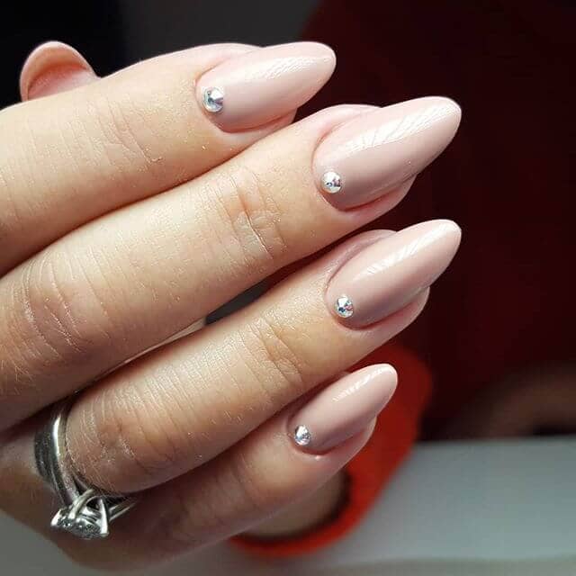 Nail Polish Idea:Porcelain Pink with Single Stones Nude Nails