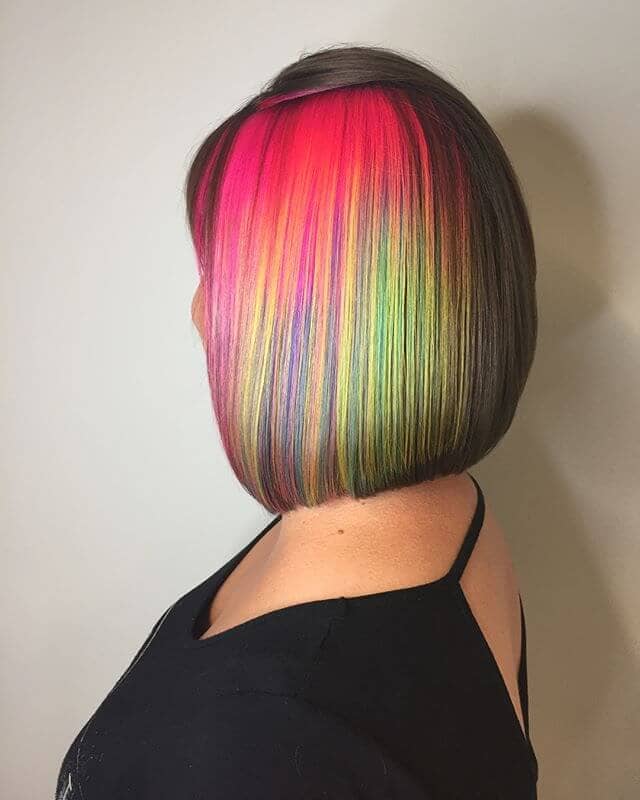 Beautifully Vibrant Mini-Streaks for Short Bangs and Bob