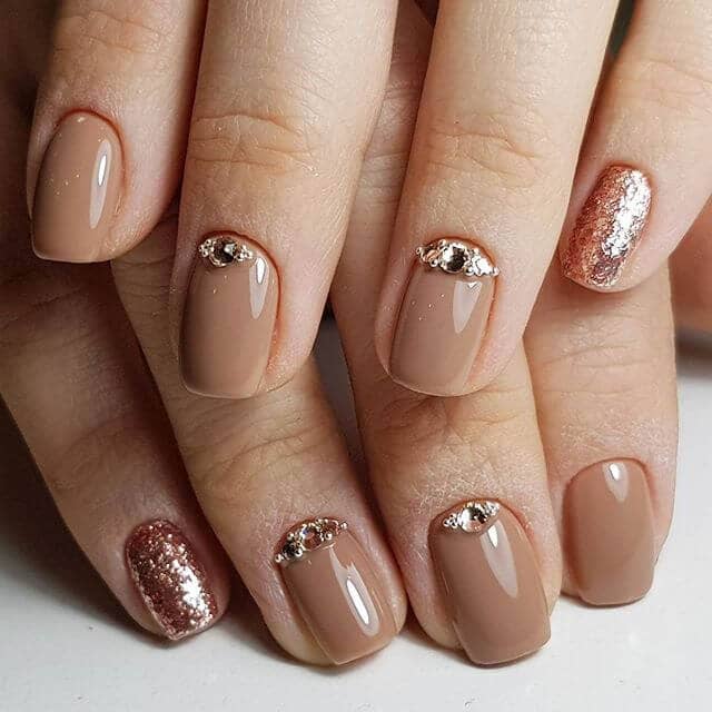 Elegant Rose Gold Nail Designs