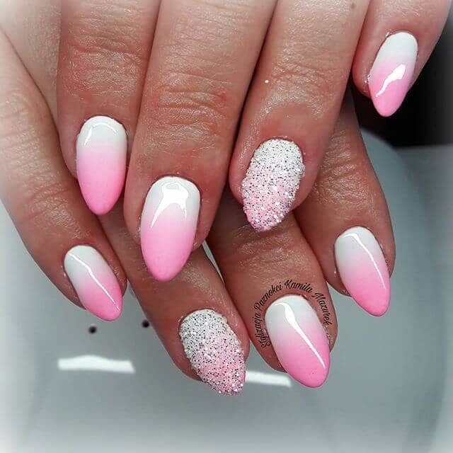 Pink and White Ombre Nails Like Cotton Candy