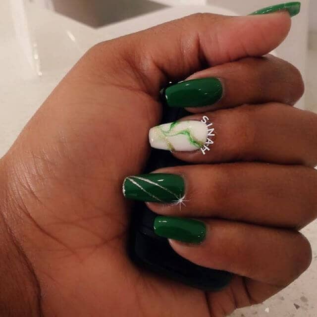 Mid Length Forest Green Nail Design