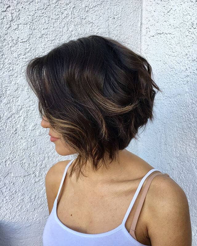  Fresh and Clean Beauty Queen Wavy Bob