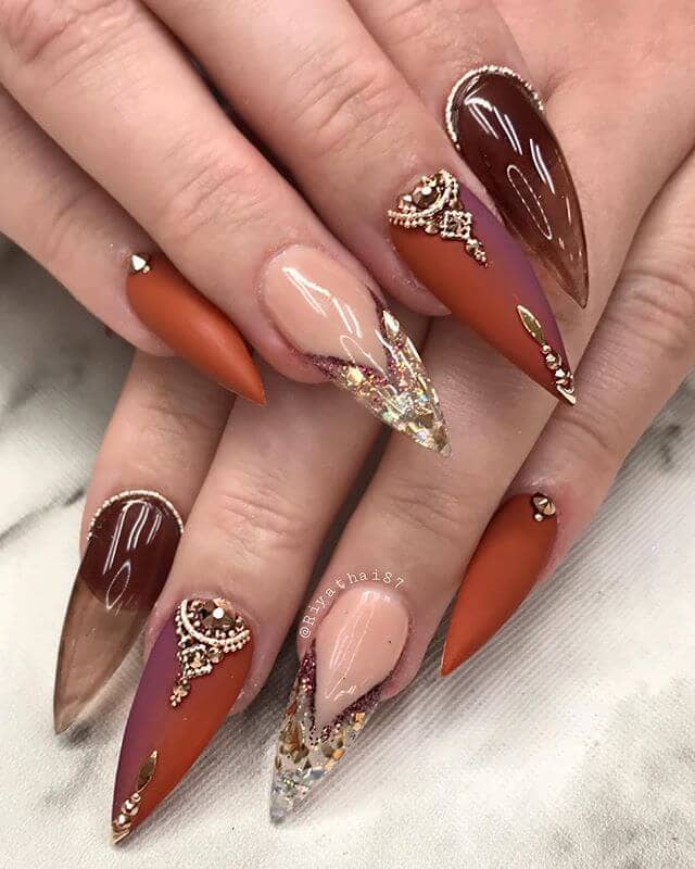 50 Hottest Gold Nail Design Ideas to Spice Up Your Inspirations in 2020