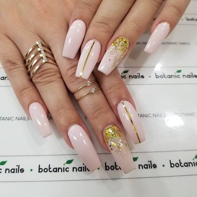 50 Hottest Gold Nail Design Ideas To Spice Up Your Inspirations In 2019