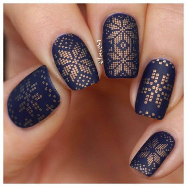 Rock Your Holiday Sweater with Golden Nail Art