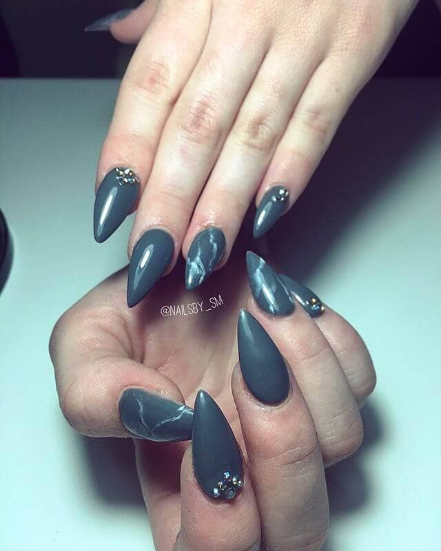 Grey Stiletto Marbled Nails with Crystal Accents’