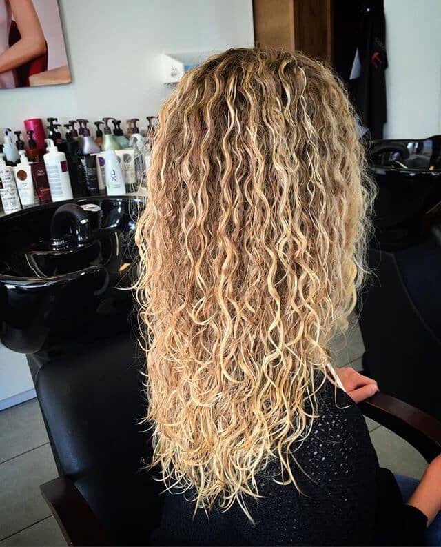 Tightly Crimped Waves with Light Tips