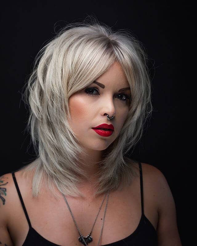  Sleek and Gorgeous Platinum Blond V-cut Tiers