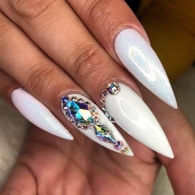 50 Fun and Fashionable White Nail Design Ideas for Any Occasion in 2020