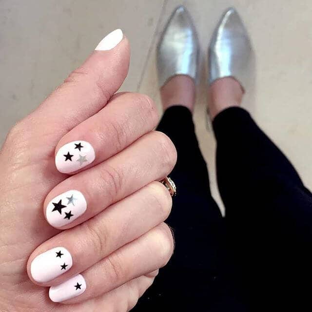 Inspired Beauty: Easy and Fun Super Star Nails