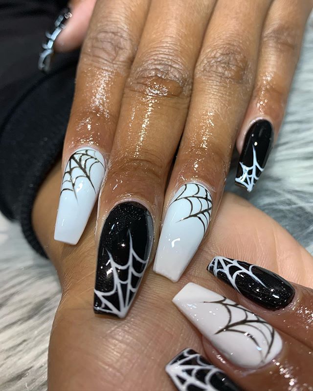 Contrast Black And White Cobweb Nails