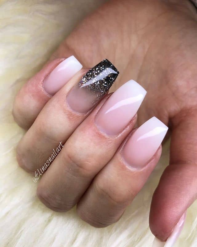 Accents on the Ring Fingers