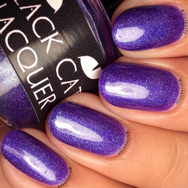 Fun and Flirty Sparkling Violet Nails