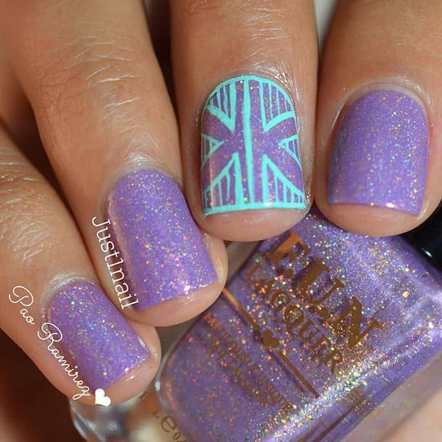 Cool Hand-Drawn Design over Light Purple Nails