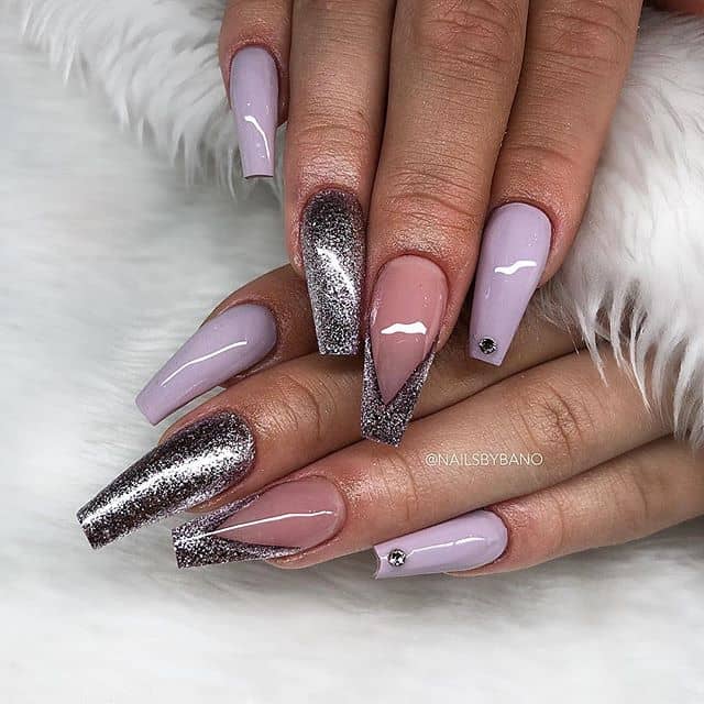 Light Lavender and Metallic Nail Design