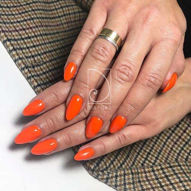 Simple Almond-shaped Neon Orange Gel