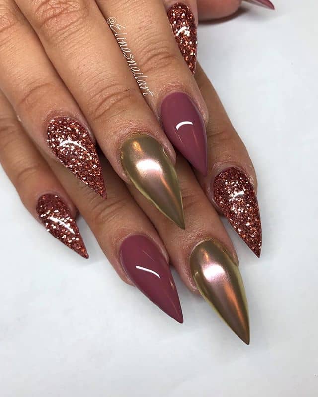 Regal as a Queen Stilleto Metallic Tips