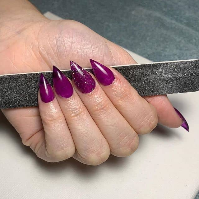 Razor Sharp Lavish Lavender Nail Design