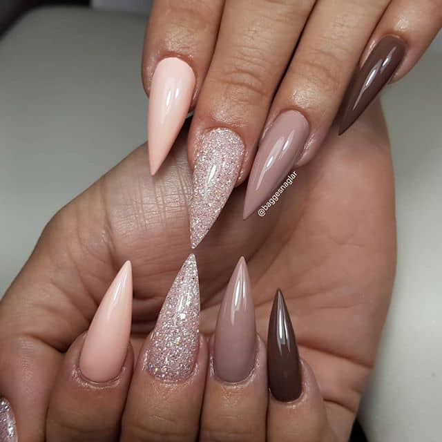 46 Cute Pointy Acrylic Nails that are Fun to Wear in 2020