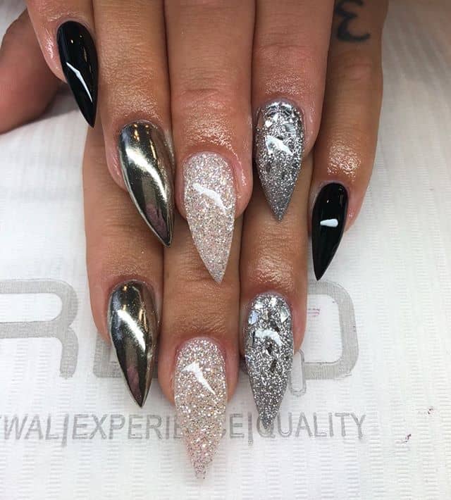 50 Epic Metallic Nail Design Ideas That Are Incredibly Envy-Worthy in 2020