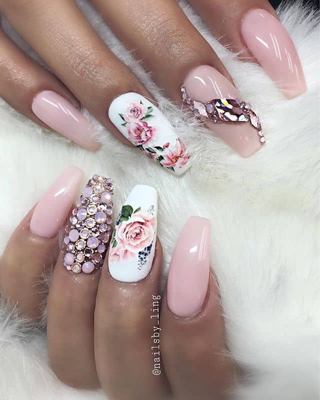 Dazzling Feminine Prom Nail Design