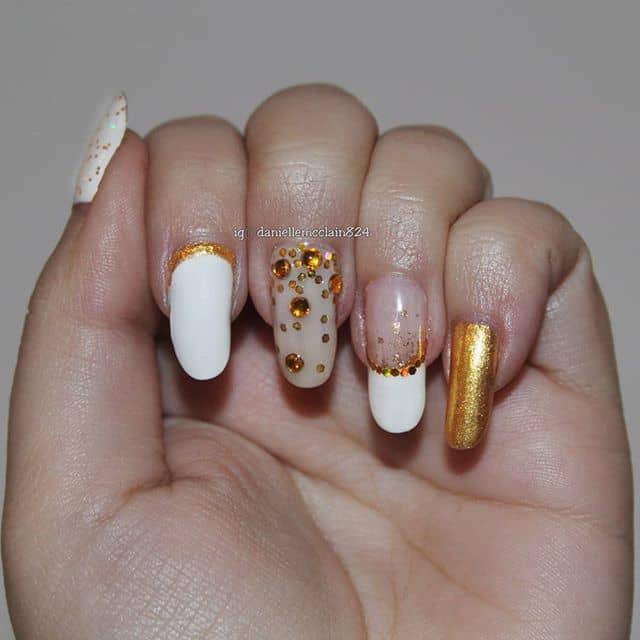 Art Gallery Style White and Gold Nails