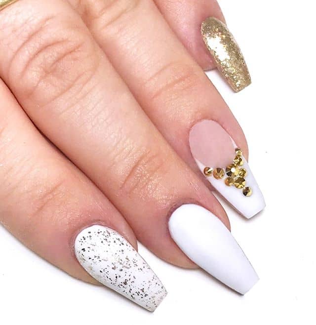 Rock-Inspired Jewel Nails Give You Variety