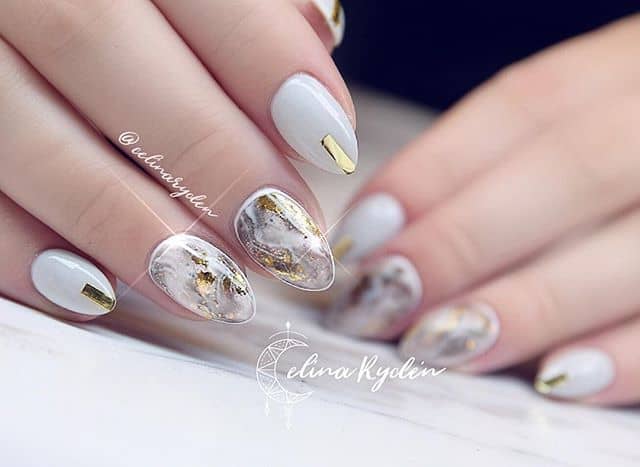 Mystifyingly Beautiful Nails Look Like Constellations