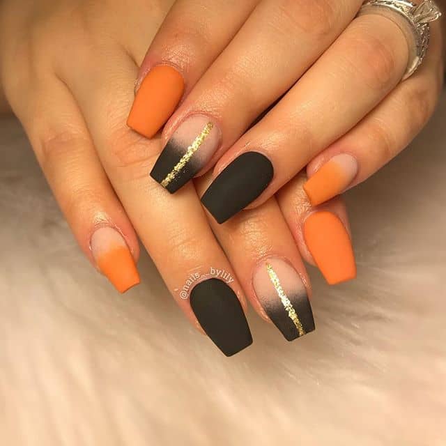 Unique and Short Coffin Nails for an Elegant Matte Coffin Nails Finish