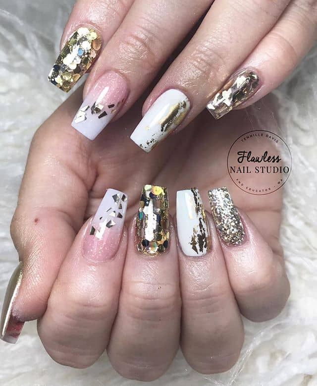 Cute Geometric Nail Design with Variety