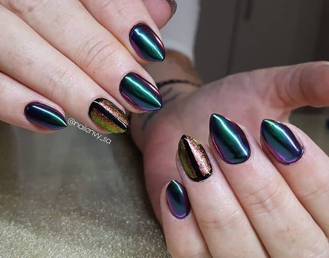 Beautiful Laser Green Nails with Hummingbird Tints