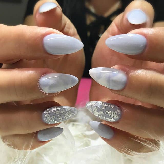Heavenly Blue Cute Marbled Nails