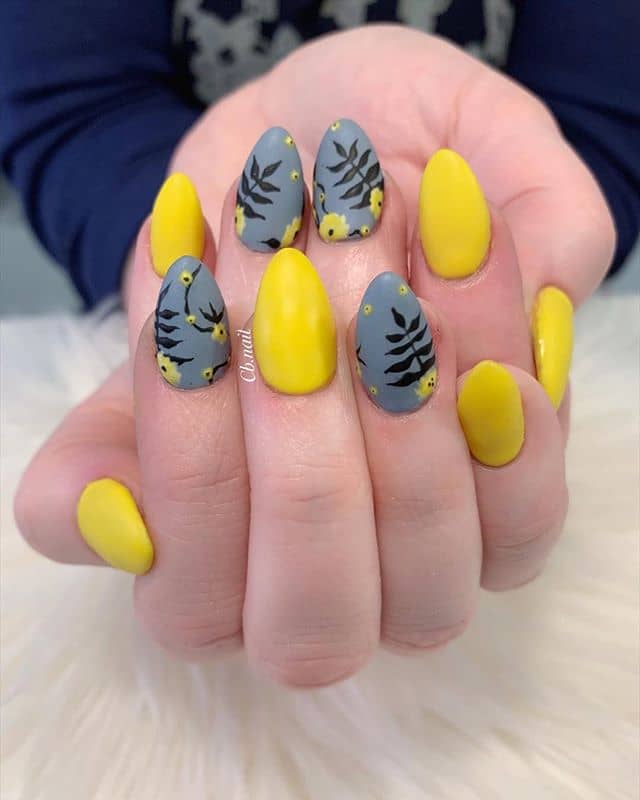 Bold Yellow & Grey Poppy Flower Nails