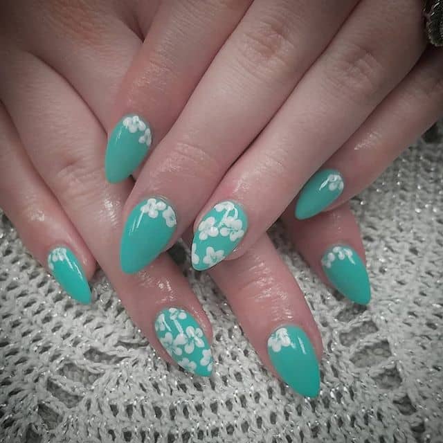 Pretty Jade and White Flower Nail Art