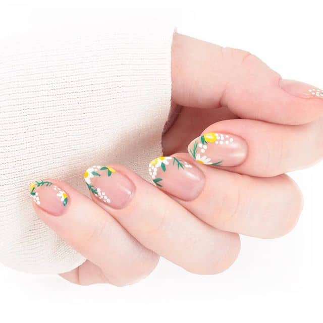 Dainty Yellow, White, & Green Natural Nails