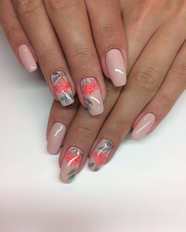 Classy Nude Flower Nails