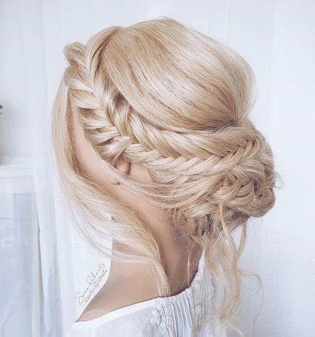 Fishtail Bun With Pretty Tendrils