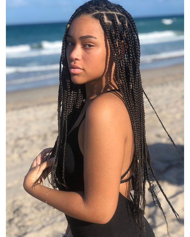 Easy Sideswept Box Braids