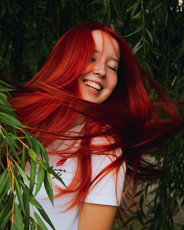 Pretty, Vibrant Orange Haircut