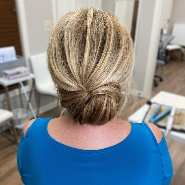 Elegant Chignon for a Modern-Traditional Look