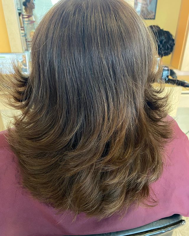 Texturized Balayage Shoulder- Length Hair