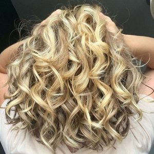 47+ Best Short Wavy Hair Ideas You Need to See in 2023