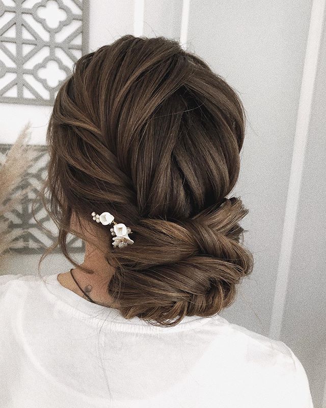 50 Best Bridesmaid Hairstyle Ideas for Glamorous Women in 2022