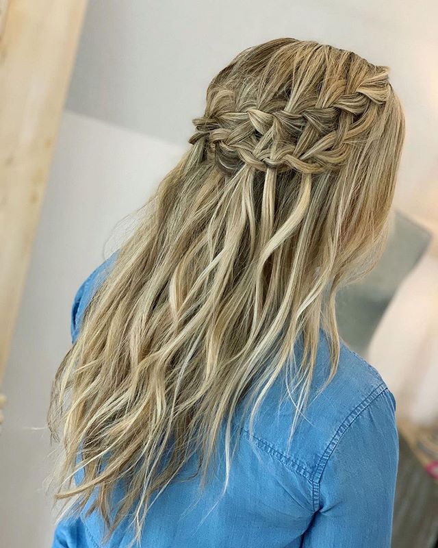 Best Bridesmaid Hairstyle Ideas with Double Dutch Braided Waterfall Waves