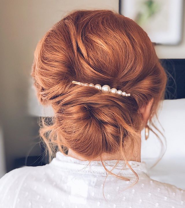 Low Loose Bun With Pearly Accent