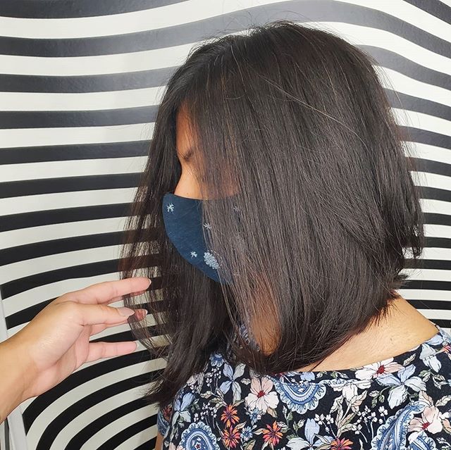  Jet Black Layered Inverted Bob for the Simplicity Lover