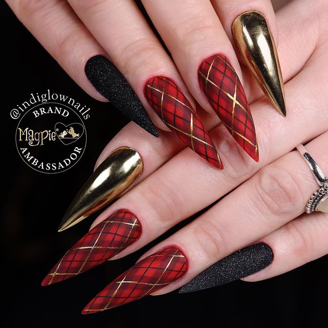 Christmas Ribbon Stiletto Burgundy Nail Design