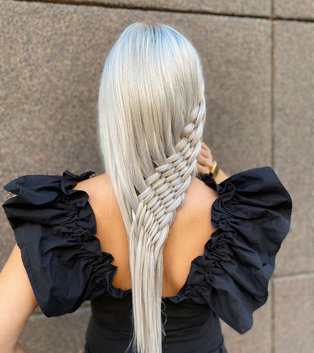 Asymmetrical Crochet Braid for Long Hair