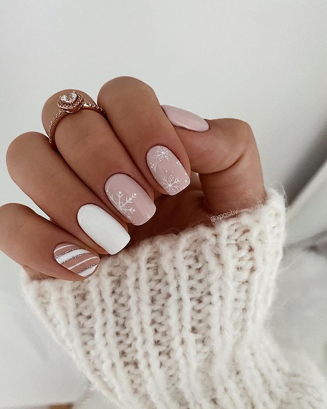 Pale Pink Nails and White Manicure for the Winter Nail Polish